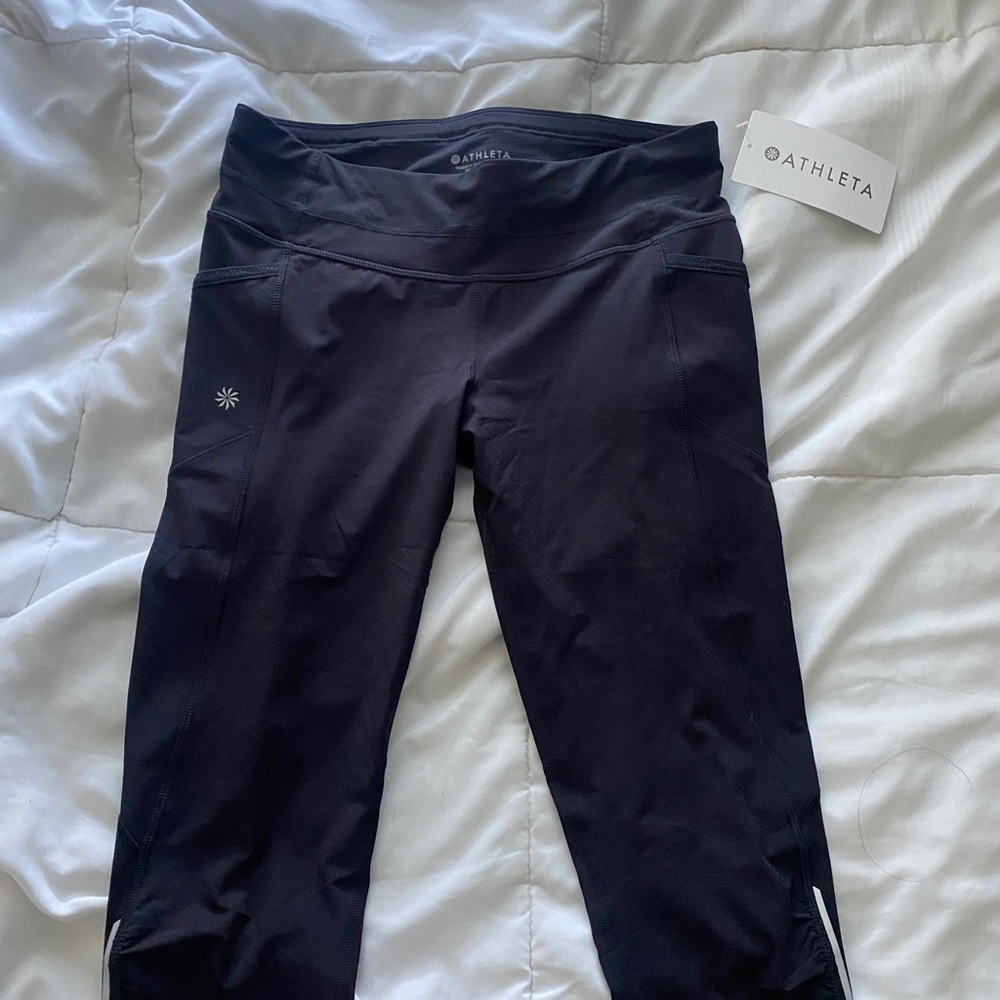 Athleta Capri Leggings